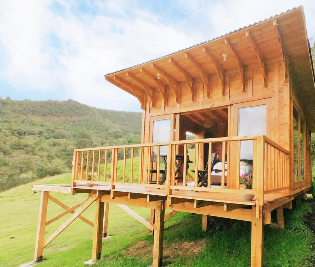 Glamping Paraiso En La Montana La Calera